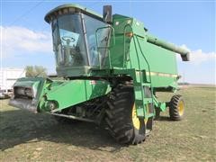 1992 John Deere 9500 Combine 