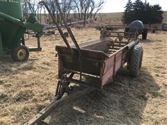 New Idea No. 17 Manure Spreader 