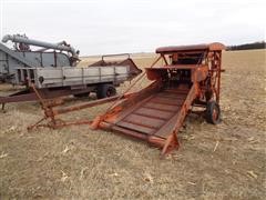 Allis-Chalmers Small Round Baler 