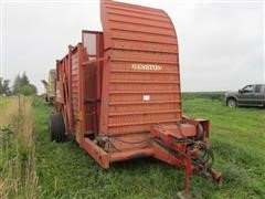 Hesston 30A Hay Stacker 