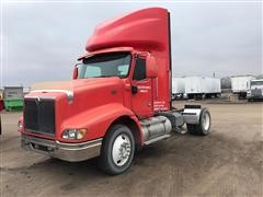 2001 International Eagle Cab & Chassis Truck 