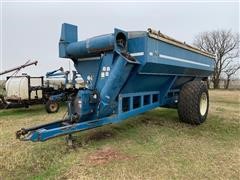 Kinze 840 AW Grain Cart 