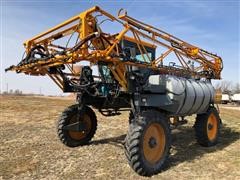 2000 Hagie 2100 Self Propelled Sprayer 