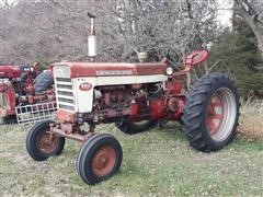 1960 Farmall 560 2WD Tractor 