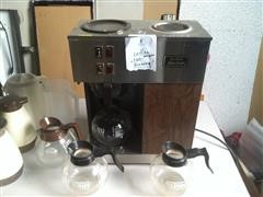 Bunn Coffee Brewer And Equipment 