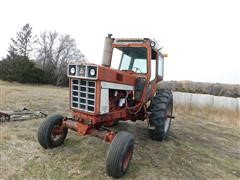International Farmall 966 2WD Tractor 