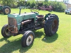 Oliver 550 2WD Tractor 