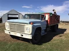 1971 Ford F600 Grain Truck 