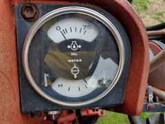 items/4f601f5216bc420fb50b999658f4178f/1972farmall1066tractorwkoyker500loader_971d46fbe26a4b45beed117a600c6e6d.jpg