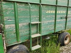 items/50b18b4f750d4ae4b611c0dcf2c37e34/johndeere112chuckwagonforagefeederwagon_a7c8d72f99254de8809d46de89f53381.jpg