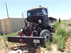 1996 (Titled As 1997) Kenworth T/A Day Cab Truck Tractor **Parts Only** 