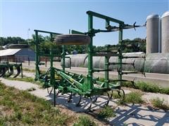 John Deere 1010 Field Cultivator 