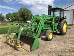 1982 John Deere 4440 2WD Tractor W/Loader 