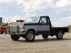 1989 Ford F250XLT Lariat 4x4 Flatbed Pickup 