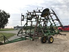 John Deere Vibra Shank Field Cultivator 