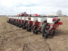 White / Massey Ferguson 8700 Planter 