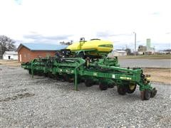 2012 John Deere 1720 CCS 24R38" Twin Row Planter 