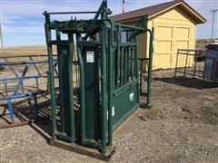 Behlen Big Country Squeeze Chute 