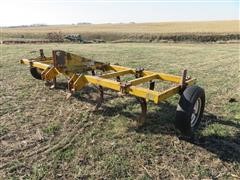 Landoll 205 9-Shank Chisel Plow 