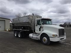 2002 International 9200 T/A Fertilizer Auger Tender Truck 