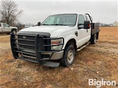 2010 Ford F250 Super Duty Extended Cab 4x4 Flatbed Pickup 