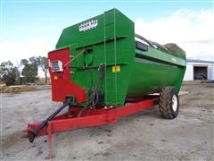 2014 Farm Aid 680-0116 Mixer Feeder Wagon 