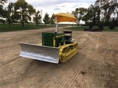 1956 John Deere 420 Crawler Tractor W/Blade 