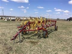 2013 New Holland HT152 Trailing Wheel Rake 