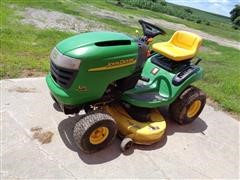 John Deere L-111 Automatic Riding Lawn Mower 