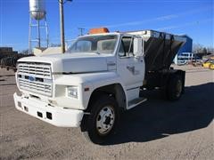 1991 Ford F600 S/A Truck w/ Henderson Sand Spreader Box 