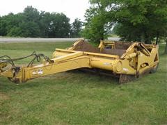 2004 John Deere 1810E Pull Type Scraper 