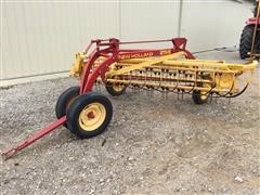 New Holland 256 Rake 