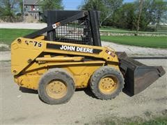 John Deere 6675 Skid Steer 