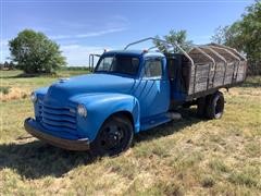 1952 Chevrolet 6403 Grain Truck W/Side Dump Box 
