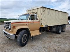 1981 GMC 7000 T/A Grain Truck 
