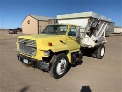 1987 Ford F7000 Feed Truck 