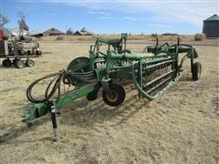 John Deere 700 Power Rake 