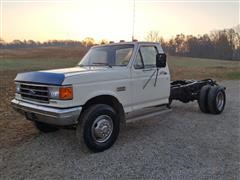 1989 Ford F Super Duty Cab/Chassis 