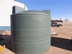 Poly 2500 Gallon Water Tank 