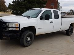 2008 Chevrolet 2500 HD Extended Cab 4x4 Pickup 