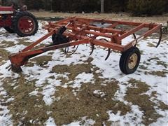 Allis Chalmers 410 13 Chisel Plow 