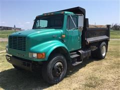 1997 International 4900 S/A Dump Truck 