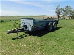 New Idea 3632 Manure Spreader 