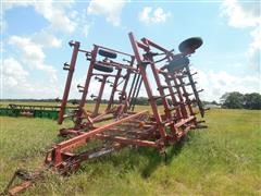 Case International 4300 Field Cultivator 