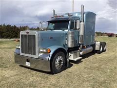 2005 Peterbilt 379 T/A Truck Tractor 