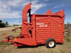 Hesston StakHand 10 Loaf Stacker 