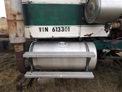 items/5cf67890752fe41180bf00155de252ff/1975whitewesternstargraintruck