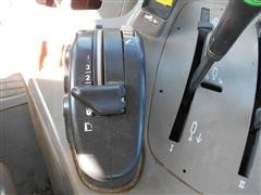 items/5dfe32783618e41180be00155de252ff/2007johndeere7430premiummfwdtractor