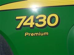 items/5dfe32783618e41180be00155de252ff/2007johndeere7430premiummfwdtractor