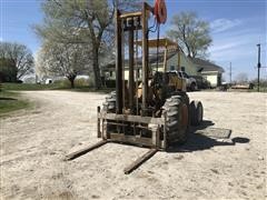 Allis-Chalmers I500 With 521 Mast Forklift 